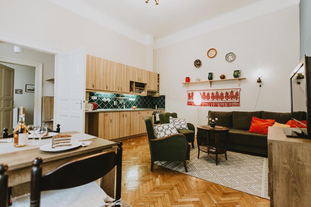 Budapest Folk Apartment 60Sm Spacious And Bright Exterior photo